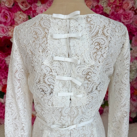 Encore by Watters | Lace Romper - Picture 4 of 4